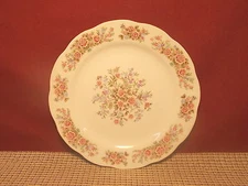 Red Sea Remington Dinnerware Roses/Floral Scalloped Salad Plate 8"