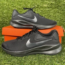 Nike Revolution 7 Triple Black Men's Size 10.5 Running Athletic Shoes FB2208-002