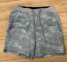 Lululemon License to Train Short 7" Lined  Size Medium M SVB2 81628