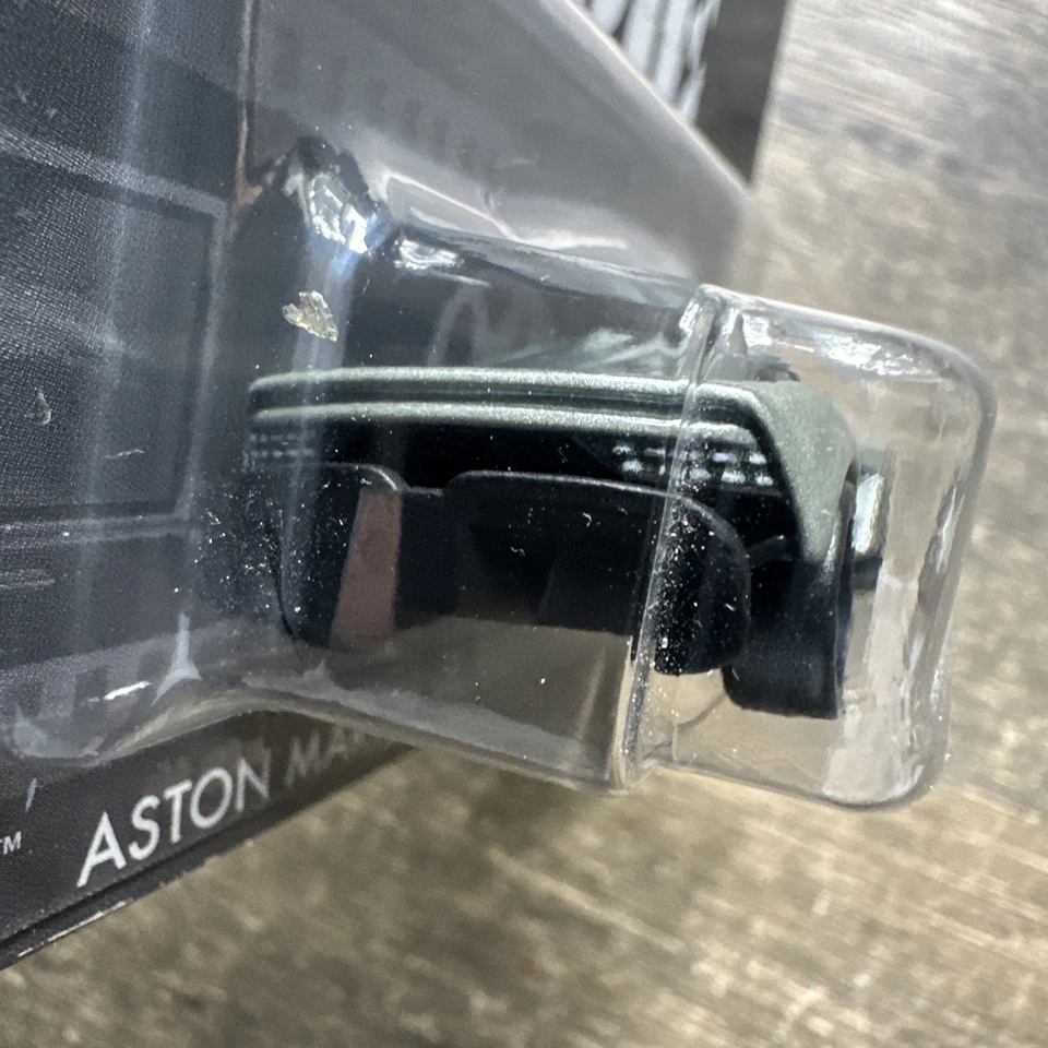 2021 Hot Wheels Premium No Time To Die 007 Aston Martin Valhalla Concept - Image 4 of 4