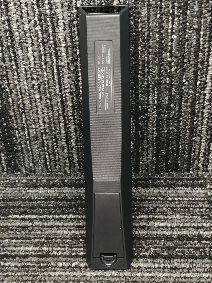 Sony 051-038-D1 Remote Control For Ps4 Universal Media Remot - Image 4 of 4