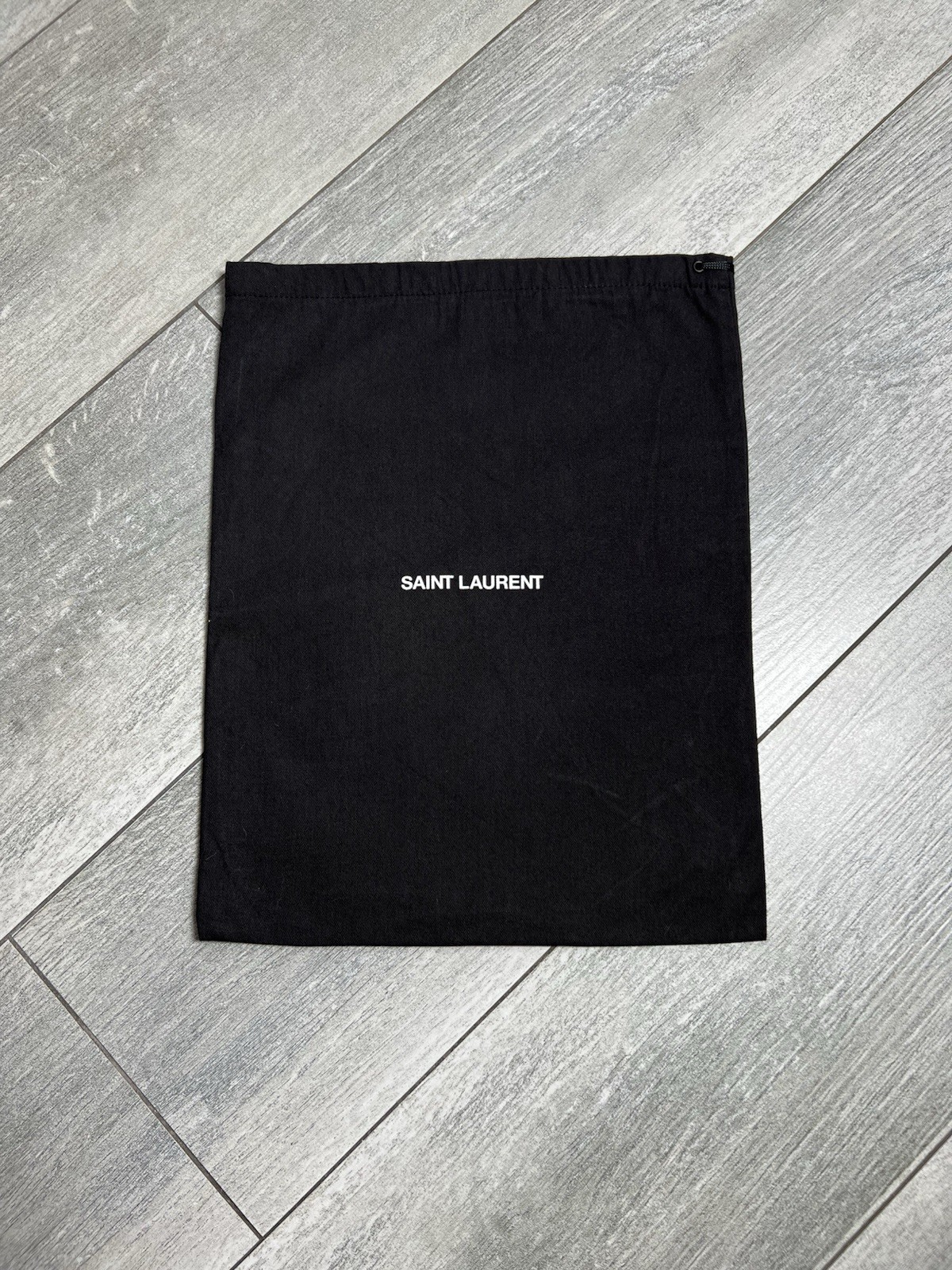 Saint Laurent Sacchetto Spolverino con Coulisse Tessuto Nero 28cm x 37cm