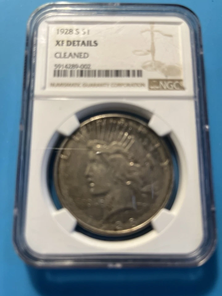 Moneda de 1 dólar de plata de la paz de 1928 NGC XF45 extremadamente fina con fecha clave Foto 4 de 4