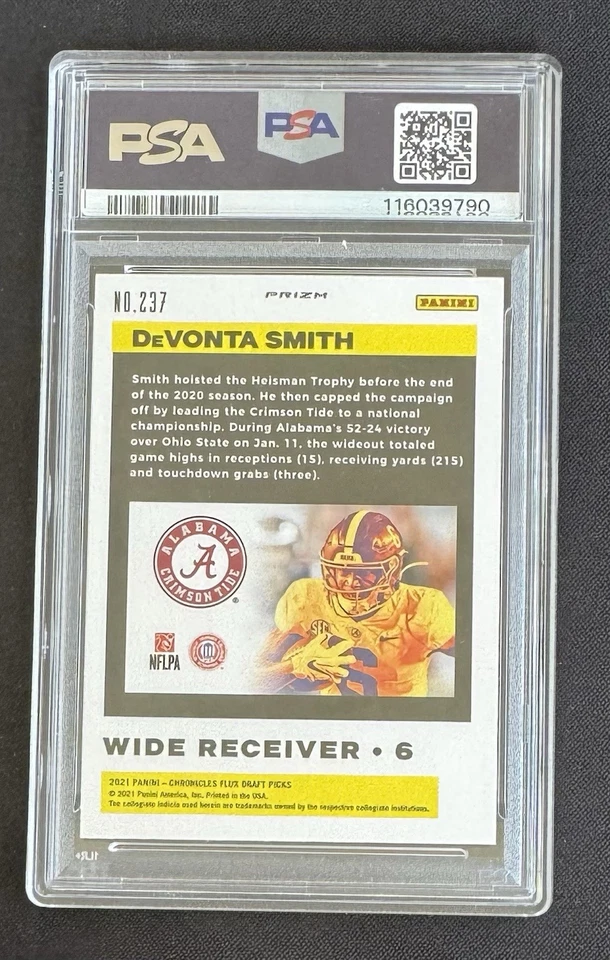 2021 Panini Chronicles Devonta Smith ROOKIE PSA 10 GEM MINT SSP PINK RC Eagles - Image 2 of 2