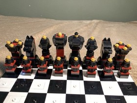 Lego Chess Set 40174 99.9% Complete No Manual or Box Good Condition