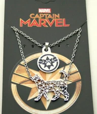 Comics Captain Marvel Dual Goose Cat Paw Pendant Necklace New MOC 2018 
