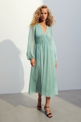 green chiffon dress h&m H&M. Light green chiffon dress. Size 34 – Hibuy market main image 0
