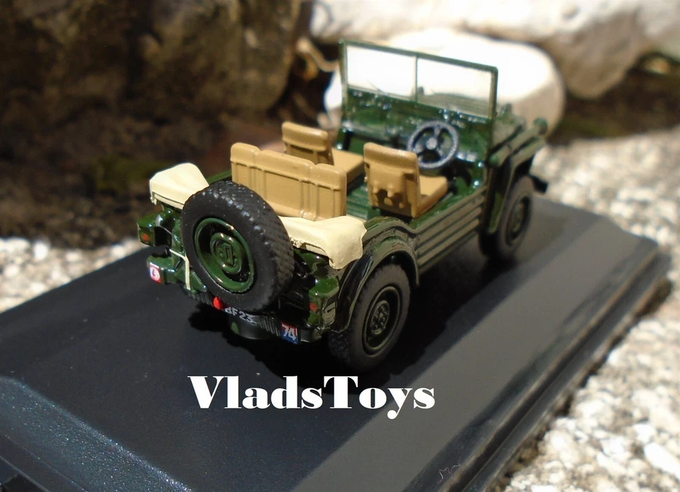 Oxford 1/76 Austin Champ British Army 7th Armored Div Desert Rats, 1957 76AC001 - Image 3 of 4