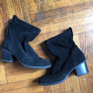 white mountain behari boots