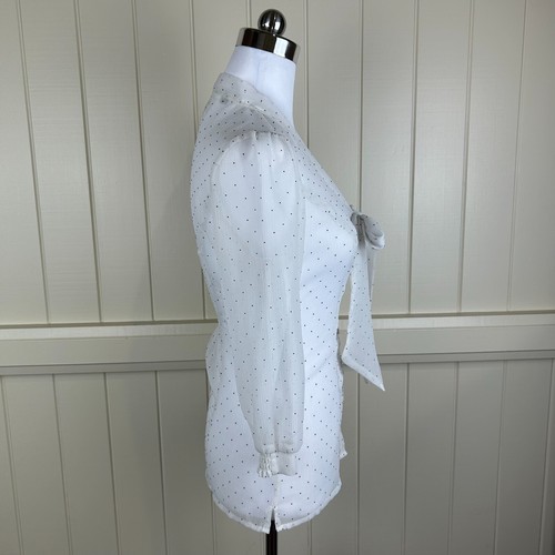 Guess Blouse Women's Size XS White/Black Spot Sheer 3/4 Sleeves Buttons Work - Picture 4 of 13