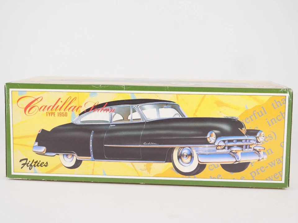 FIFTIES  JAPON CADILLAC Sedan type 1950 en tôle neuf 1/18 - Photo 4/4