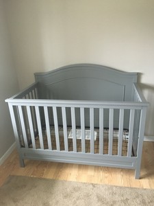 charlie davinci crib