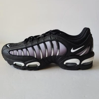Preços baixos em Nike Air Max Tailwind 4 Black Silver | eBay