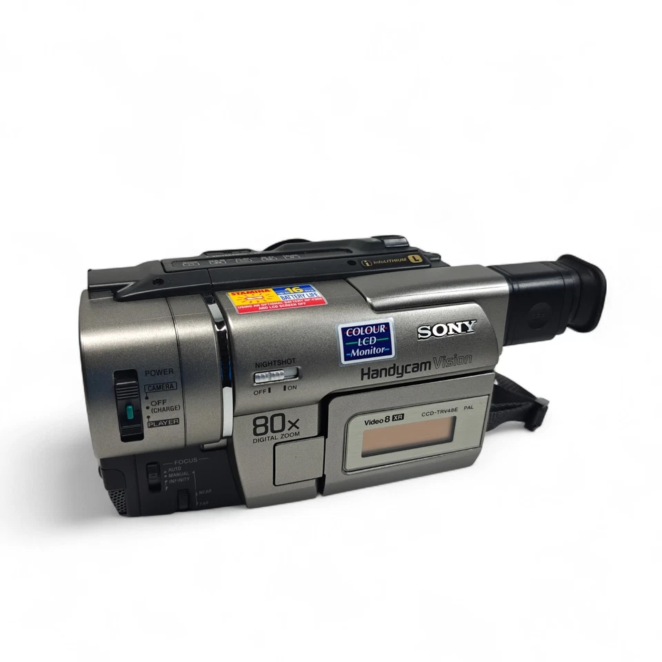 Sony Handycam CCD-TRV48E Video8 XR Camcorder Night Vision Camera, Charger, Bag - Image 2 of 4