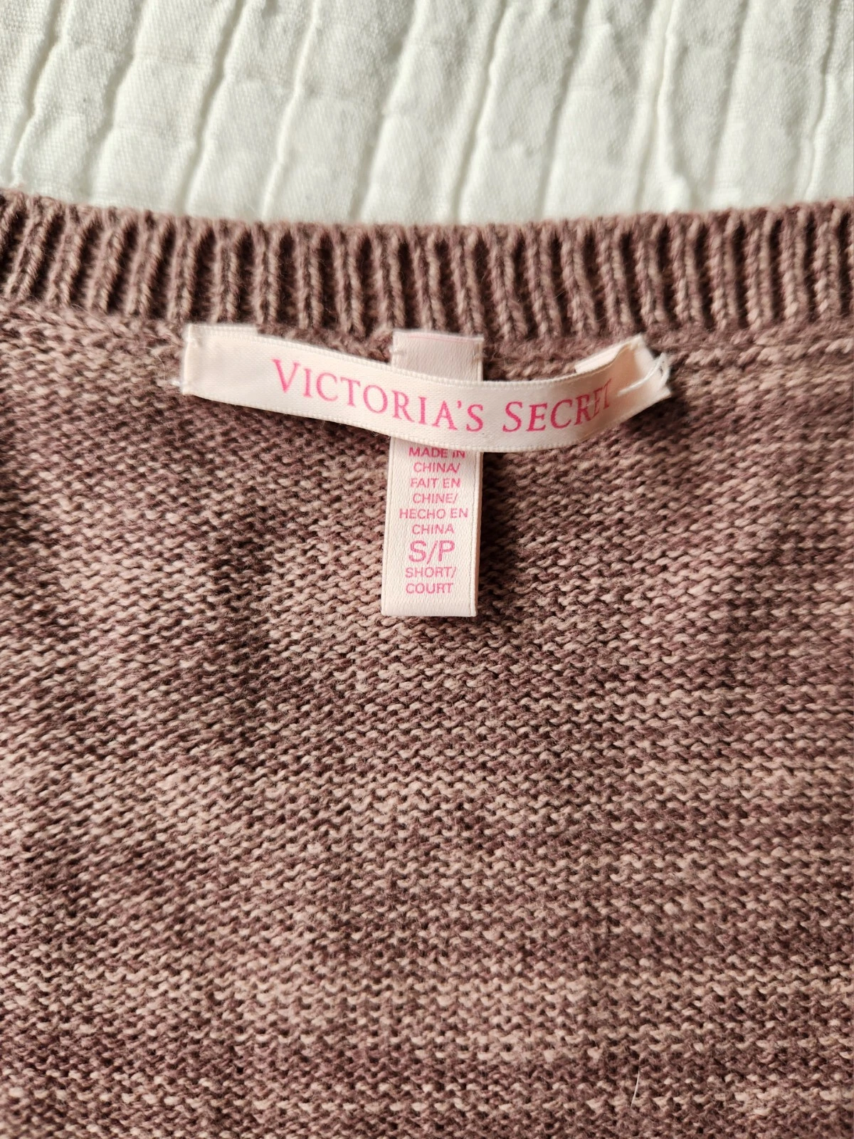 UNDERCOVER Victoria's Secret maglione maglia manica lunga scollo a V vestito midi rosa piccolo