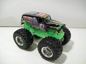 grave digger diecast