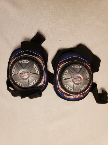 Hot Wheels Elbow Pads -Skateboarding Cycling pair of 2 used