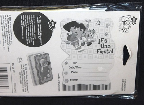 DesignWare Multicolor Dora the Explorer Invitations w/ Envelopes 8 Ct - Picture 2 of 2