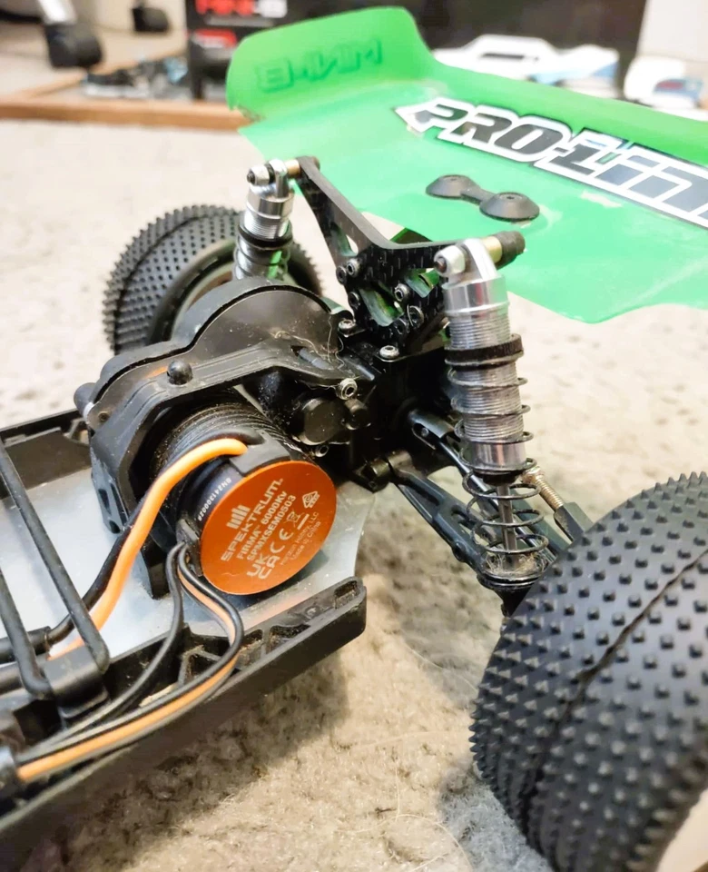 Losi Mini-B 1/16 Brushless 2WD Buggy W/ Extras - Image 4 of 4