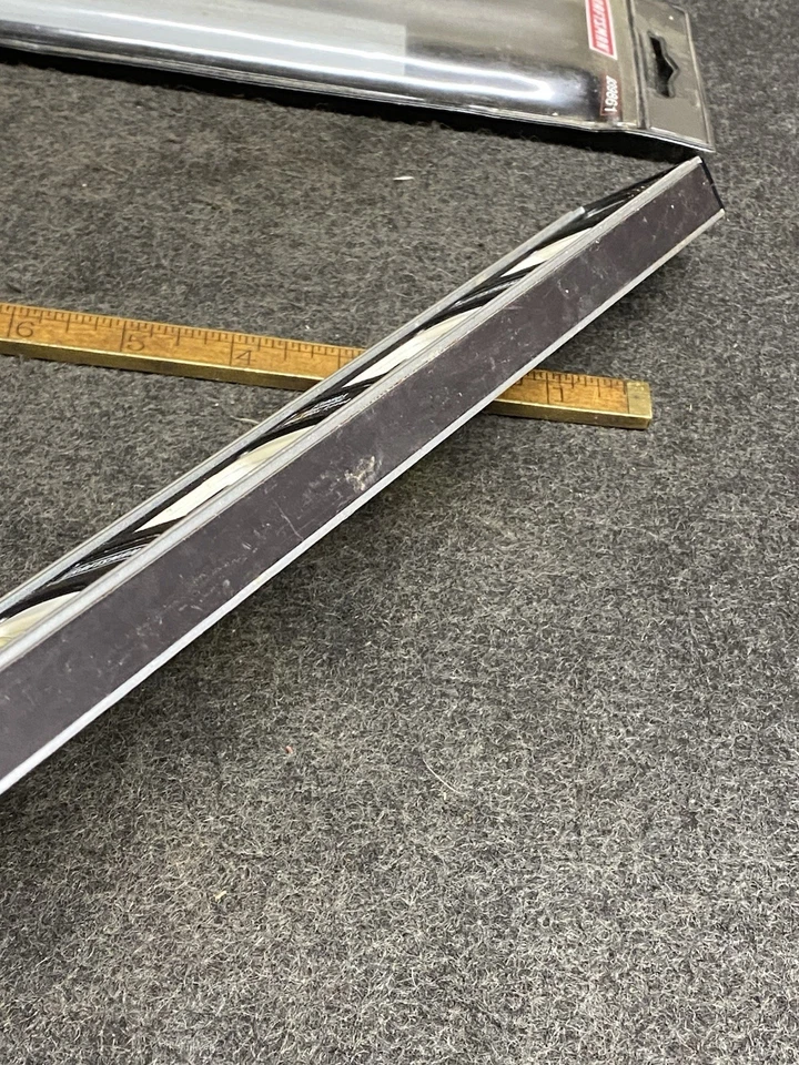 Craftsman 12” Inch Magnetic Tool Box Level Wall Level Made In U.S.A # 939861 - Image 2 of 4