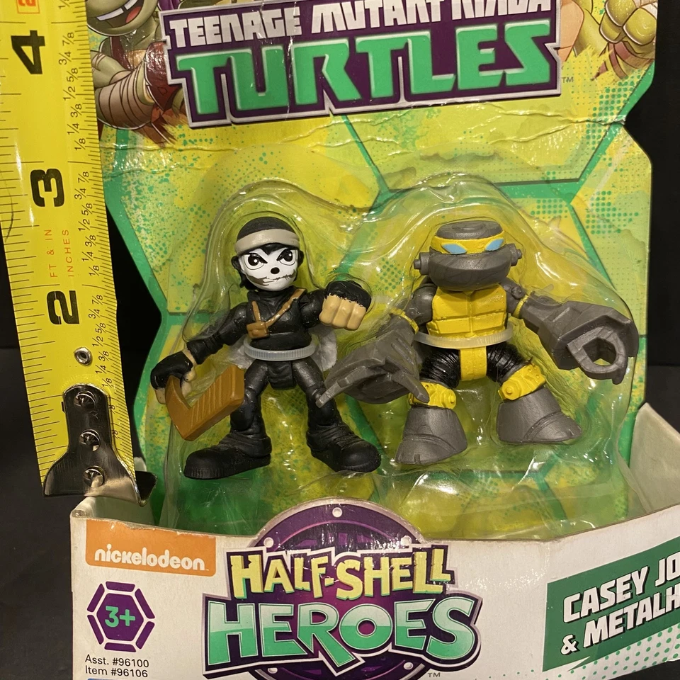 Nuevo en Paquete TMNT Teenage Mutant Ninja Turtles Half Shell Heroes Casey Jones y Cabeza de Metal Foto 3 de 4