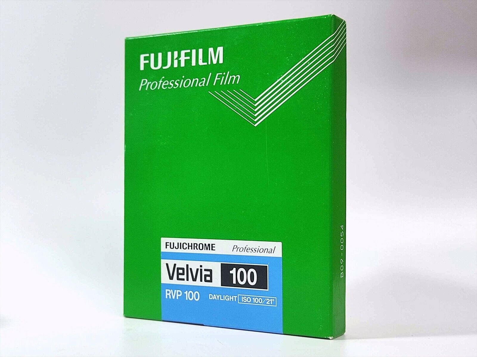［SEALED］FUJI FUJIFILM FUJICHROME Velvia 100 4x5 Film 20-Sheets Exp. 2018 #0248  