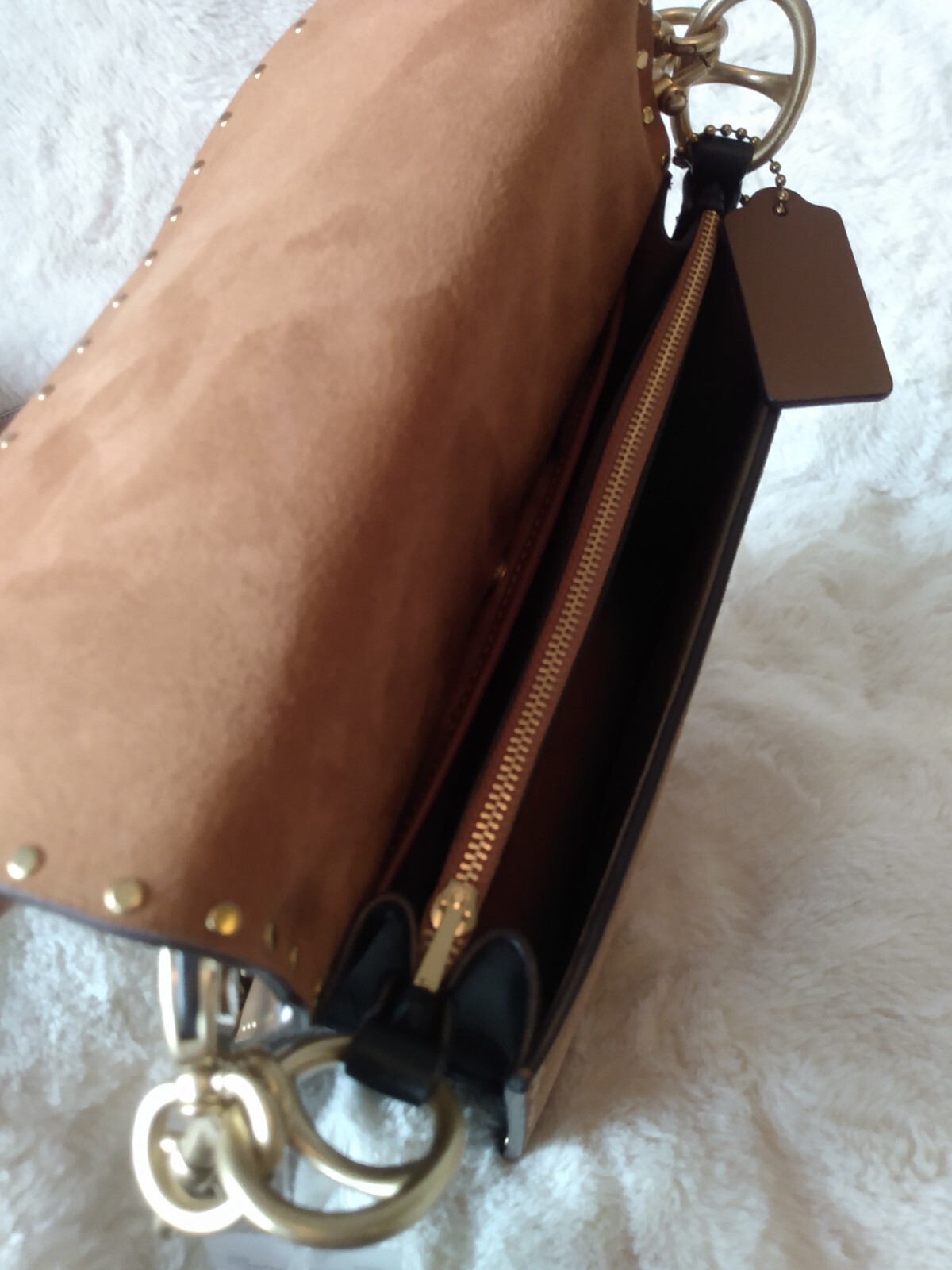 Coach Leather Handbag Colorblock Mixed Leather With Border Rivets Beat