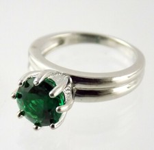 V3 Sterling Silver Green Cubic Zirconia Solitaire Ring 925 Size 6 Round Cut CZ