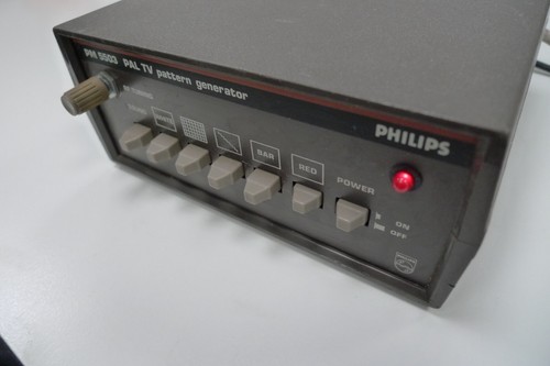 Generatore di modelli Philips Pal TV PM5503 - Foto 8 di 12
