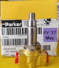 1pcs Parker  121K01 Pneumatic Valve
