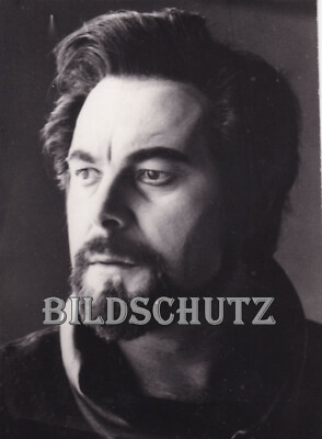 Hermann Becht, Opera Singer, Autograph on Photo Back, *1939, +2009, MET and others