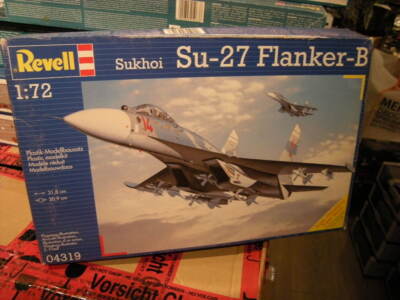 1:72 Revell 04319 Sukhoi Su-27 Flanker-B in OVP