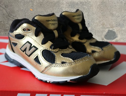 New Balance 990 V4 Kids Sneakers Size 8C KJ990AUI Metallic Gold Sneakers Shoes - Picture 5 of 13