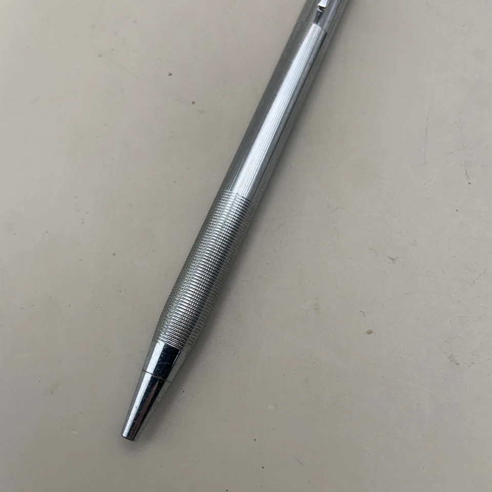 Bolígrafo Parker Classic Mate 1970 de colección cromado y lápiz tinta azul limpia Foto 4 de 4