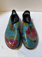 Sloggers Garden Clogs size 8 Flower
