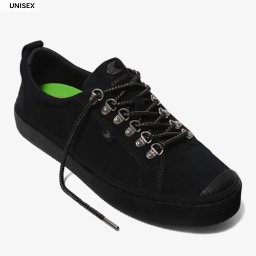 Cariuma OCA Low Speed Hooks Black Suede Sneakers Women's 7