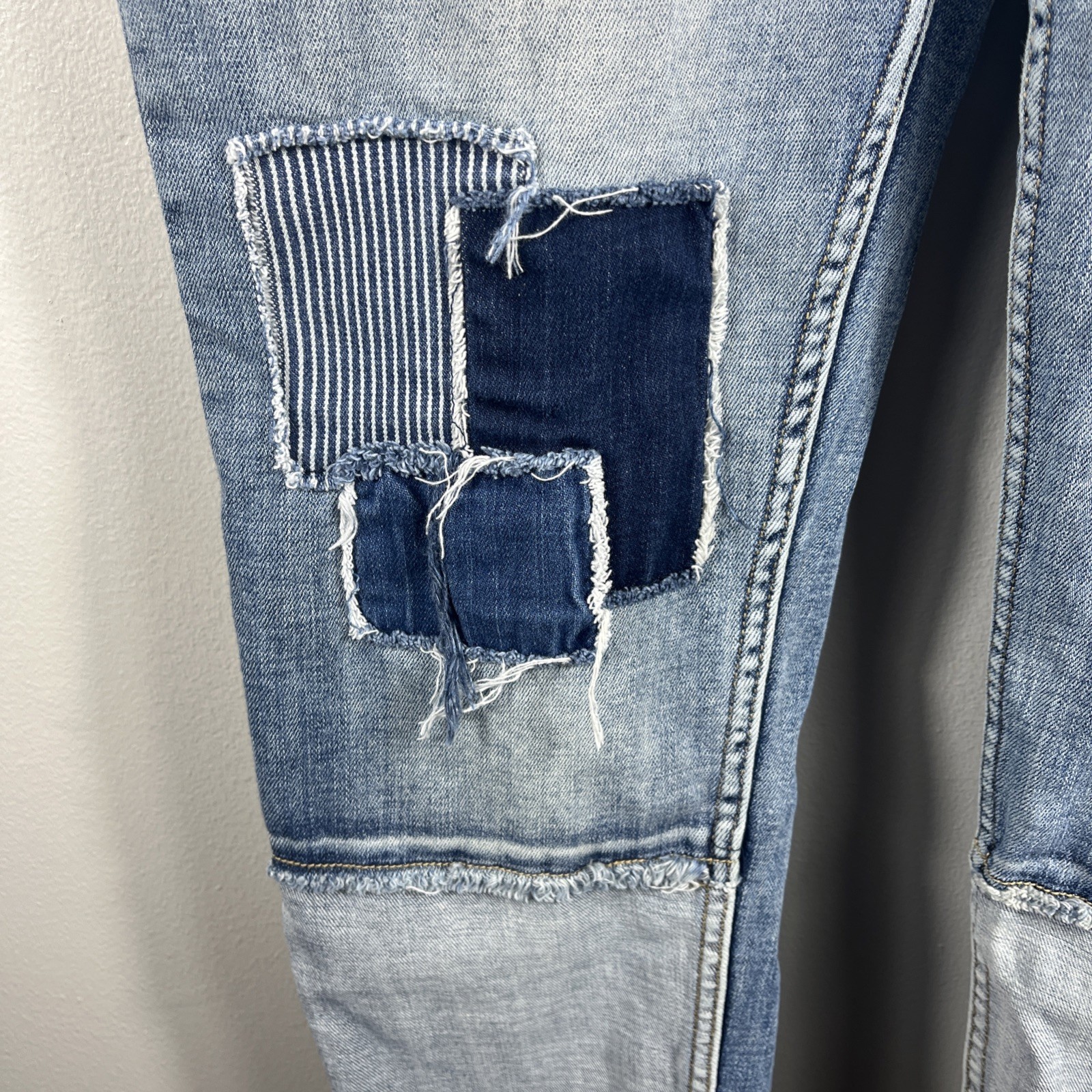 Cello patchwork jeans Denim Cropped Distressed Hi… - image 2