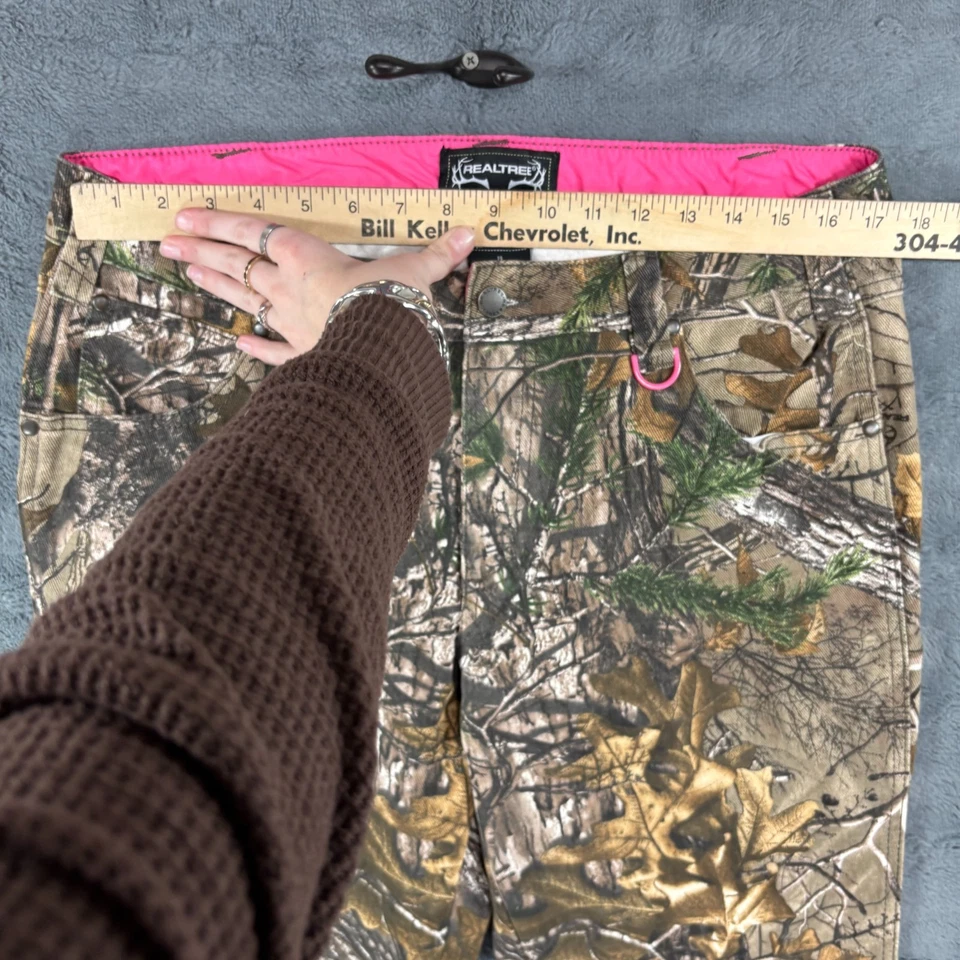 Realtree Jeans Womens Size 14 Camouflage Xtra 5 Pocket Hunting Outdoor - Image 3 of 4