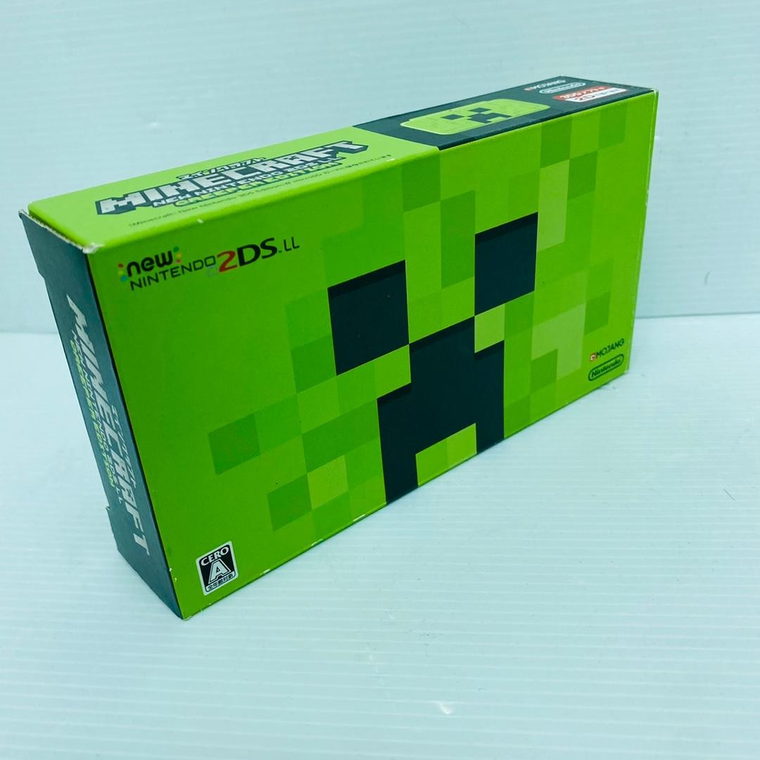 Minecraft Nintendo 2DS LL Creeper Edition Video Game Console