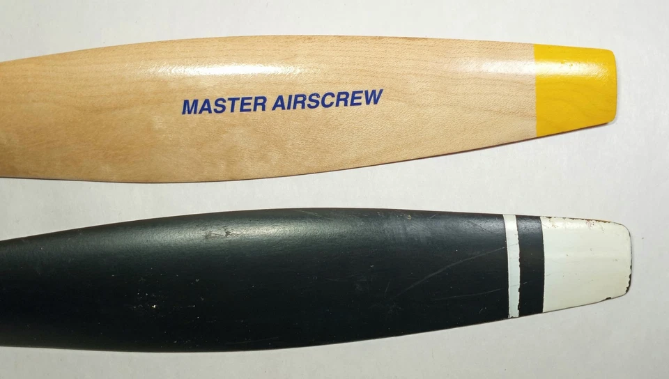2pc Master Airscrew 18x8 Model RC Airplane Propeller Lot  Wood Vintage - Image 3 of 4