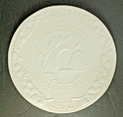 Vintage Art Pottery Francoma EASTER Plate 1972 Oral Roberts Association Tulsa
