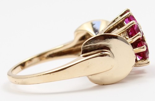 10k Yellow Gold Red Stone Ladies Cluster Ring - Picture 4 of 6