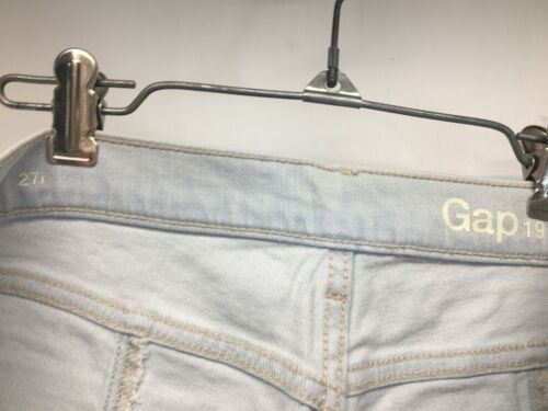 Gap 1969 Blue Jeans Patch Pocket Short Size 27R 4R Light Wash - Picture 3 of 4