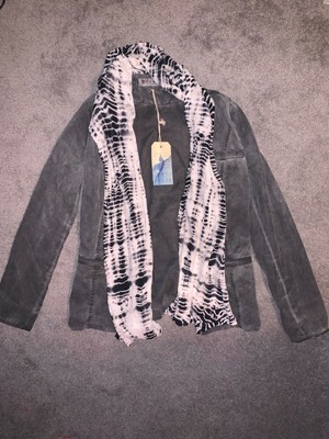 Guess Gray Dress Blazer Jacket with Black White Tie Dye Scarf
