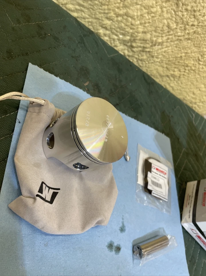 Kit de pistón Wiseco 66,00 mm para Yamaha CT175 DT175 MX175 YT175 471M06600 Foto 3 de 4