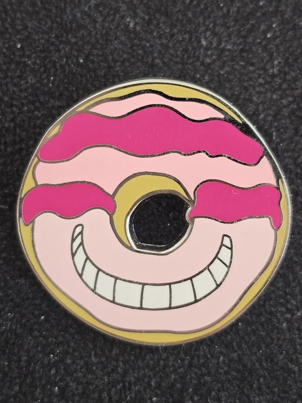 OLDER 2014 Disney Pin Alice in Wonderland Cheshire Cat Character Donut Mystery