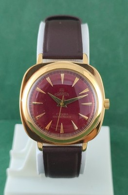 Vintage Roamer Hand-Winding Red Dial GP Case Men Wristwatch Leather Band