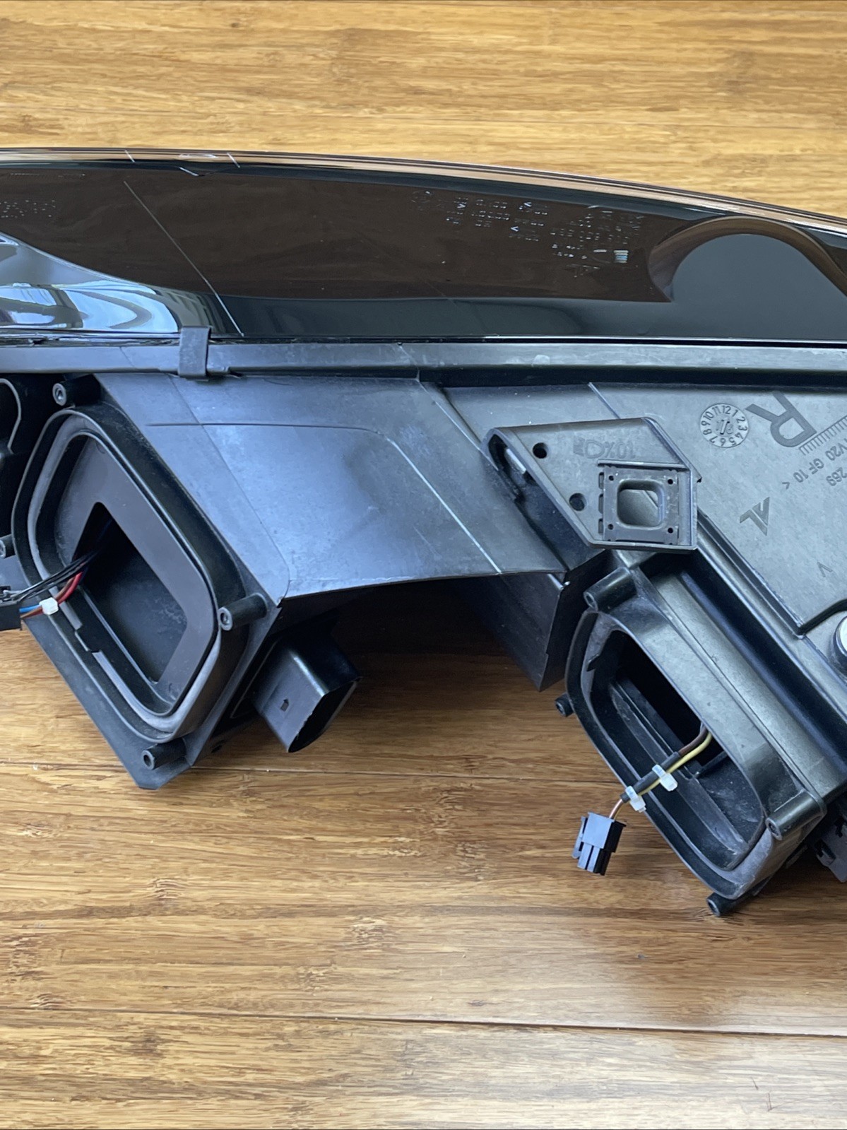 Audi R8 2008-2011 FRONT+RIGHT Headlight