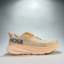 Hoka One One Clifton 9 Cream Lightweight Running Shoes 1127896 VLS Women's Sz 8B