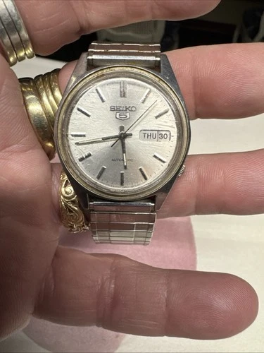 Seiko 5 6309-7150 Silver Dial Automatic Day/Date Vintage Men’s Watch WORKS
